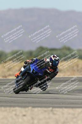 media/Oct-13-2025-Moto Forza (Mon) [[a66d839500]]/4-C Group/Session 3 (Turn 16)/